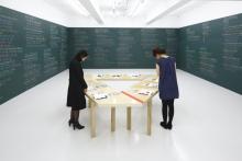 Blackboard Dialog: Redefining Asian Protocols [Imagen identificativa]